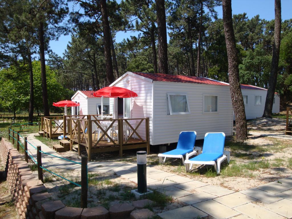 Отель Parque De Campismo Orbitur Каминья Номер фото
